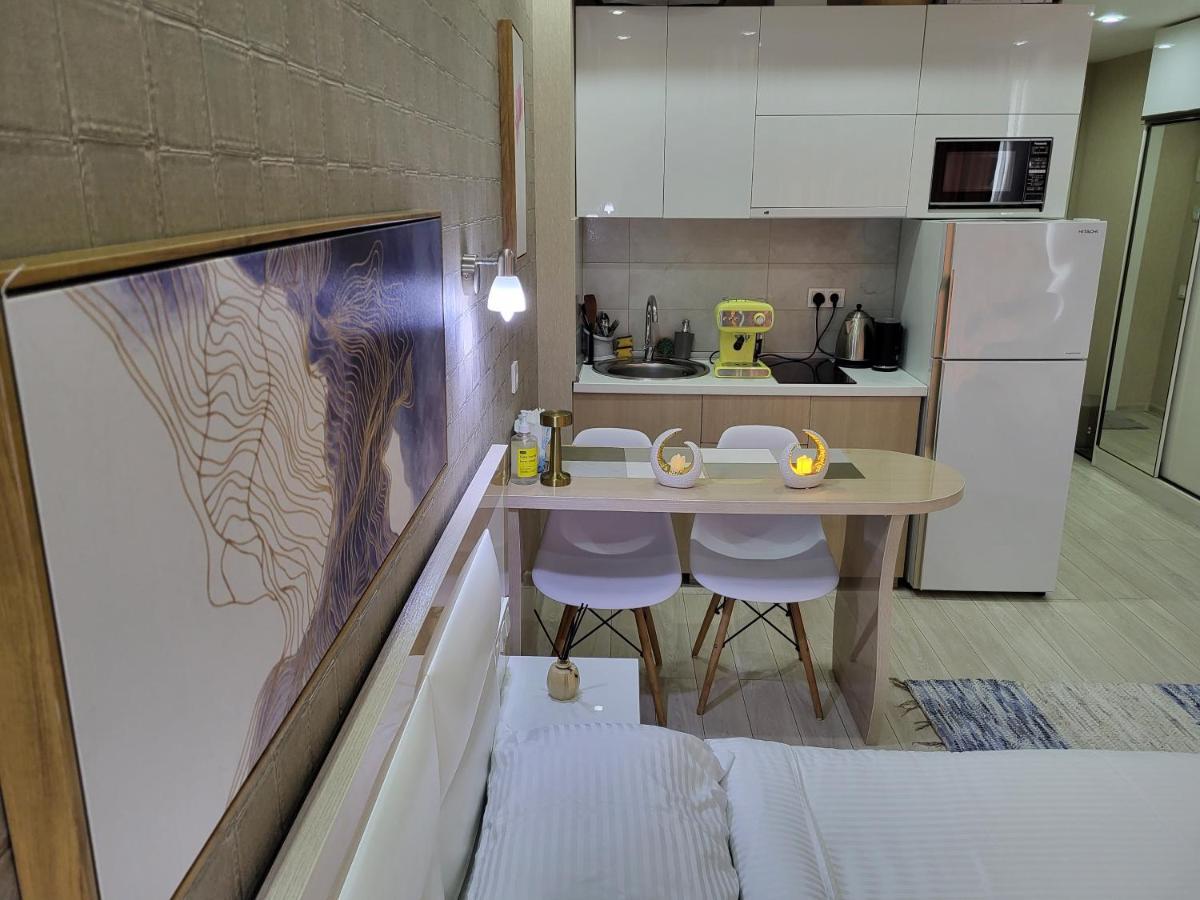 Seaside Apartments 巴统 外观 照片