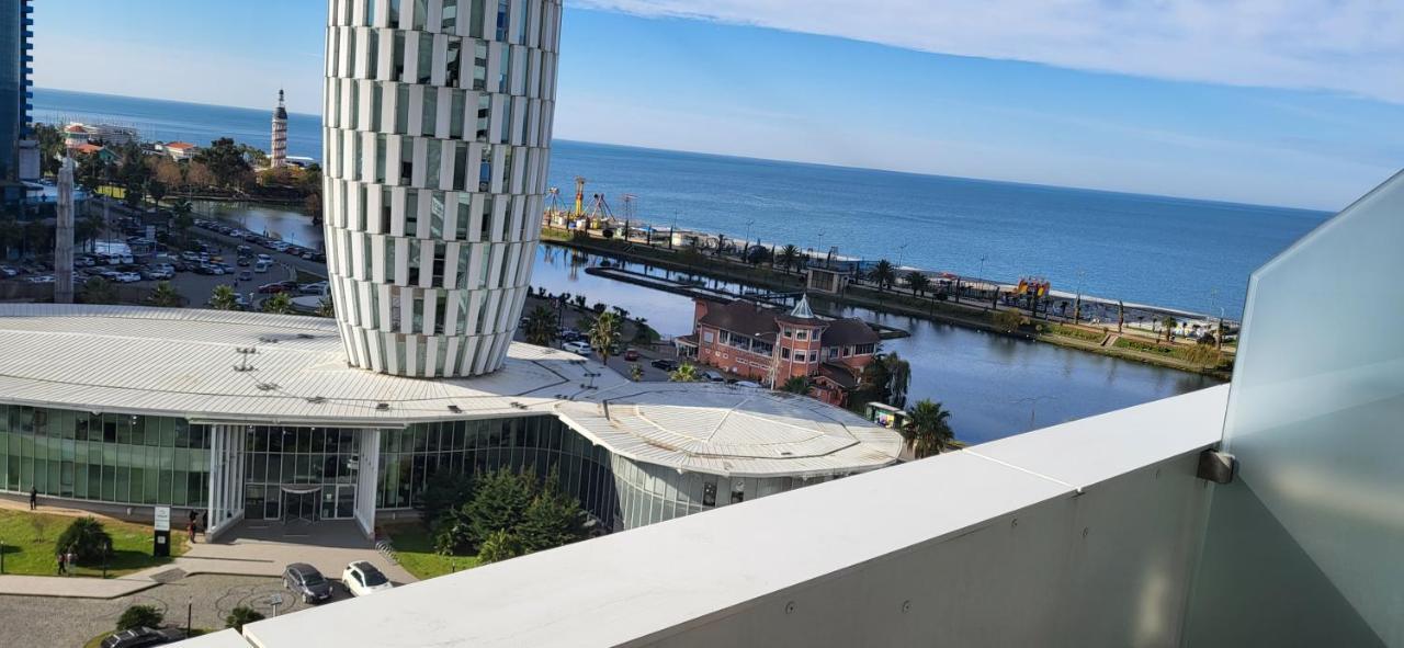 Seaside Apartments 巴统 外观 照片