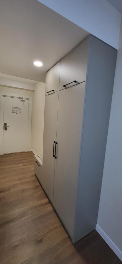 Seaside Apartments 巴统 外观 照片