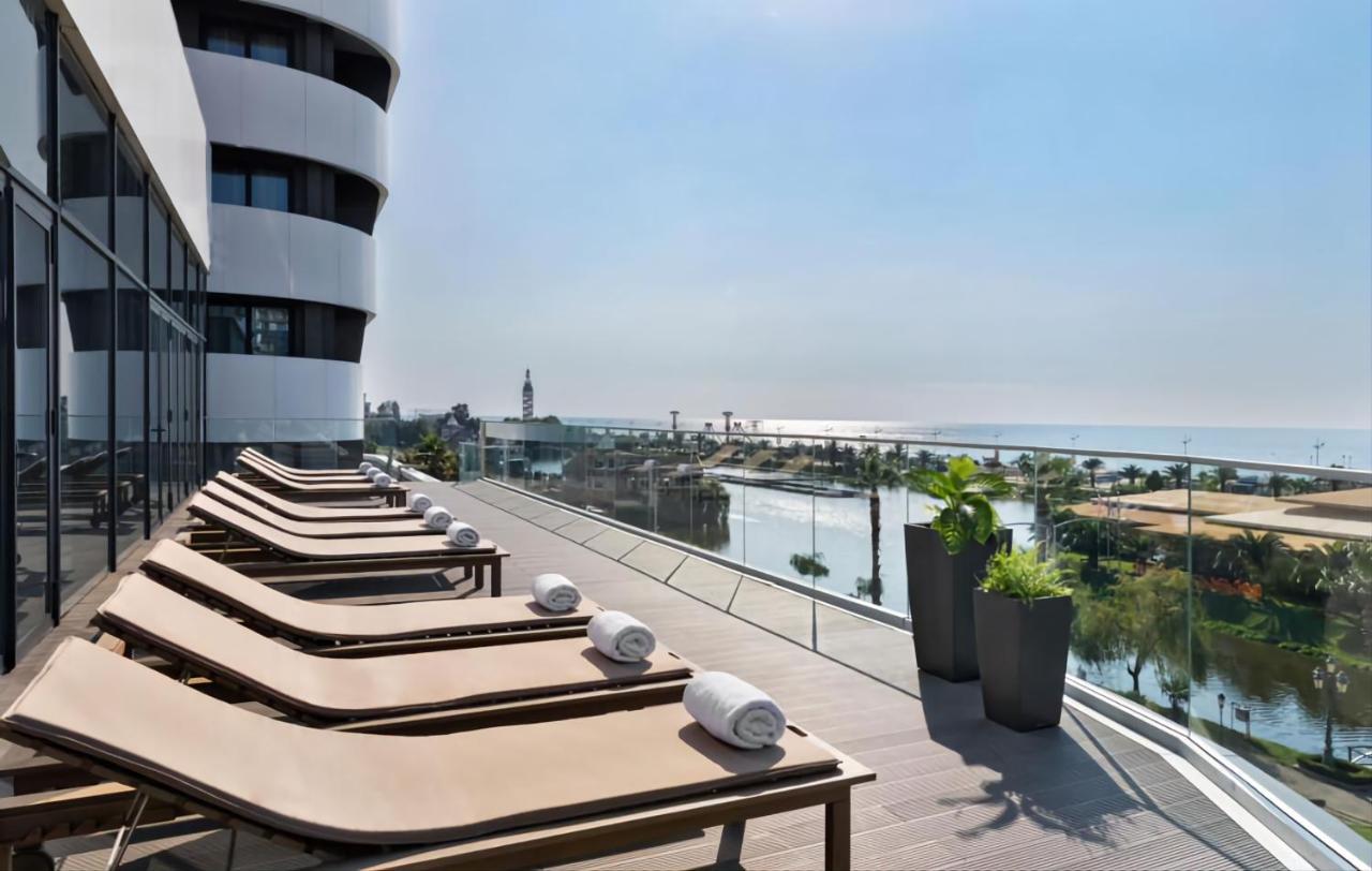 Seaside Apartments 巴统 外观 照片
